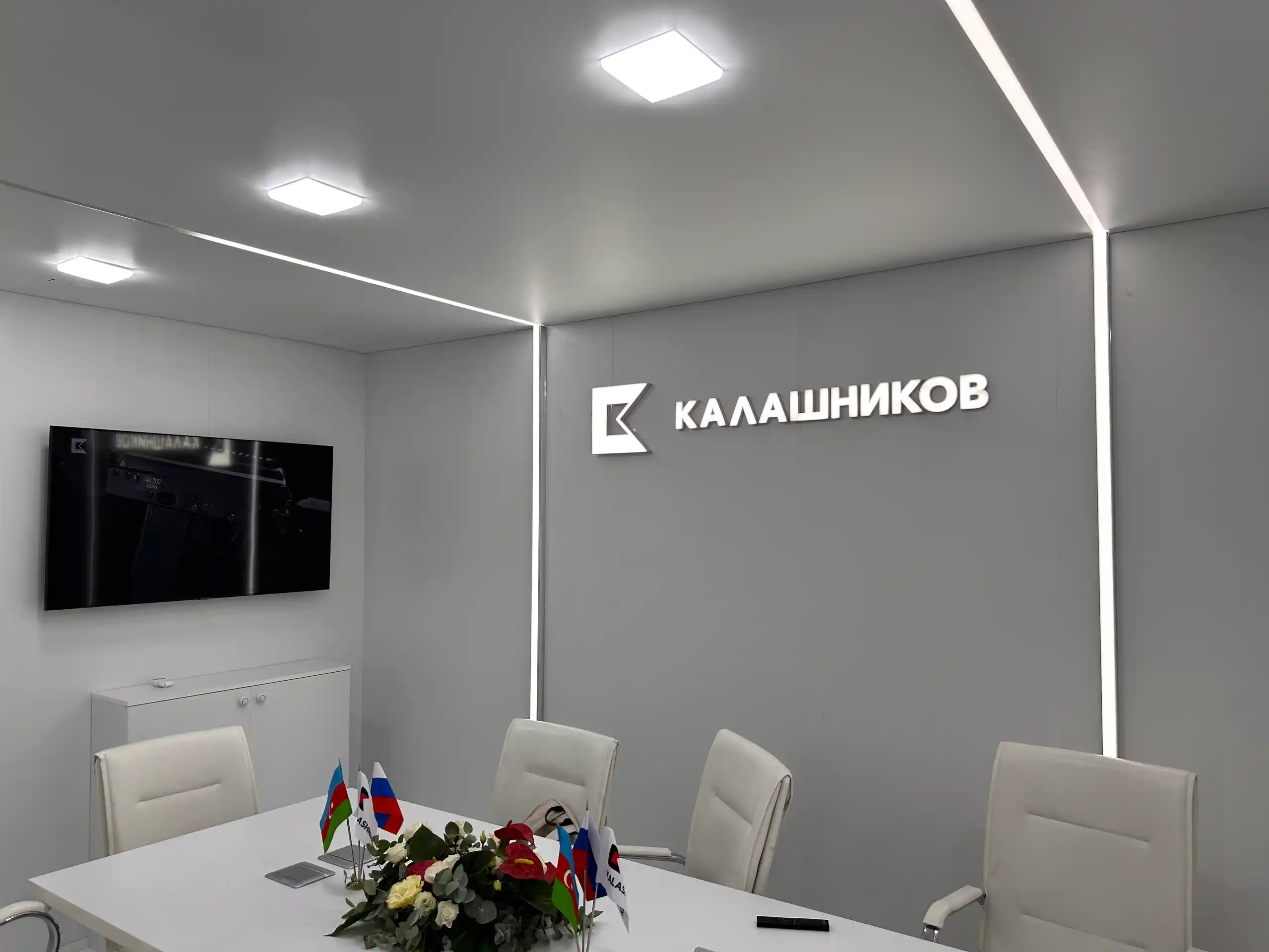 Kalashnikov Bakü Adex fuar standı görünümü
